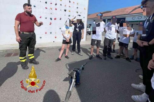 Il distaccamento volontario dei Vigili del fuoco di Trino Vercellese apre le porte ai giovani in occasione del "Chintana Campus"