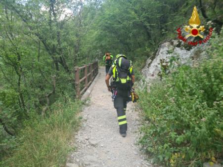 Soccorso un ragazzo nel torrente Rosandra