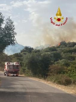Proseguono le operazioni per gli incendi nelle zone di Orani, Oniferi e Orotelli
