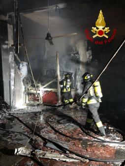 Incendio mercato ortofrutticolo a Bassano del Grappa