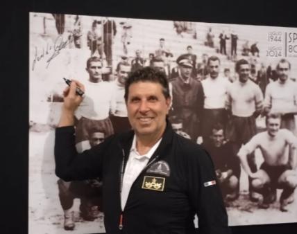 La Spezia, la tribuna dello stadio “A. Picco” intitolata ufficialmente alla squadra di Calcio del 42° Corpo dei Vigili del Fuoco, Campioni d’Italia del 1944.