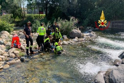Soccorso uomo infortunato sul greto del torrente Elvo