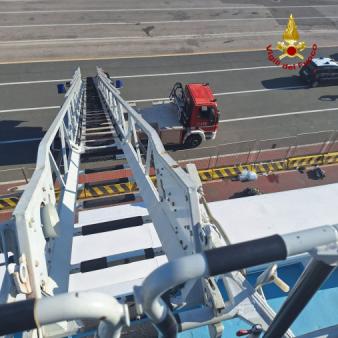 Incendio traghetto passeggeri al porto di Piombino