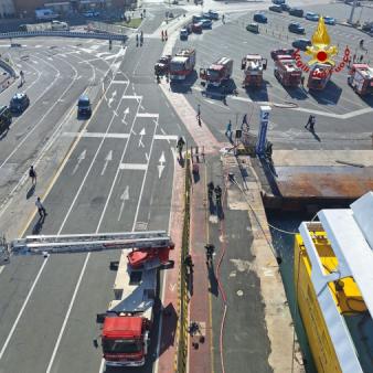 Incendio traghetto passeggeri al porto di Piombino
