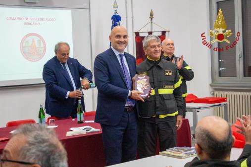 Il sottosegretario Emanuele Prisco in visita al Comando di Bergamo