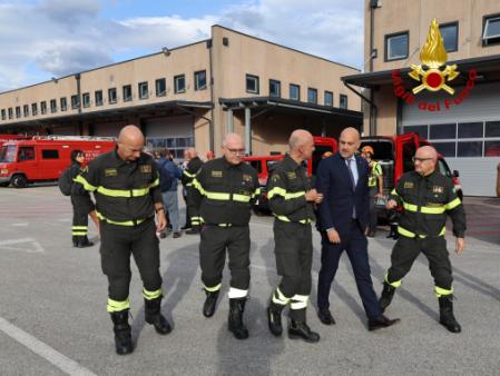 Il sottosegretario Prisco e il Capo del Corpo Dall'Oppio in visita al Comando di Belluno