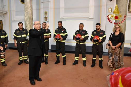 Benedizione dei Caschi Rossi dei neo Caposquadra