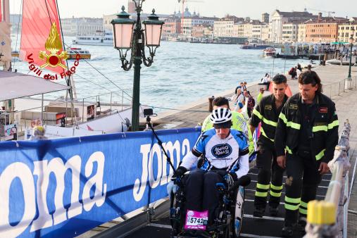 Venicemarathon, Vigili del fuoco per la sicurezza degli atleti