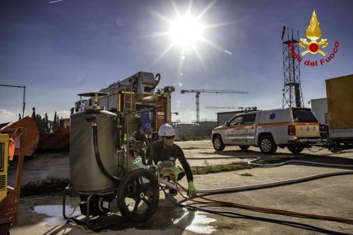 L'ARES 118 nell'area addestrativa di Villa Troili per la formazione sulla decontaminazione