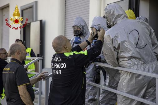 L'ARES 118 nell'area addestrativa di Villa Troili per la formazione sulla decontaminazione