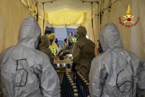 L'ARES 118 nell'area addestrativa di Villa Troili per la formazione sulla decontaminazione