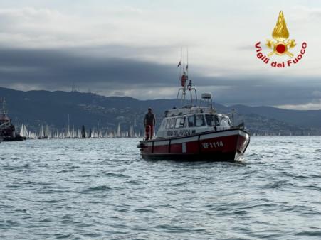 I Vigili del Fuoco alla "Barcolana 56"