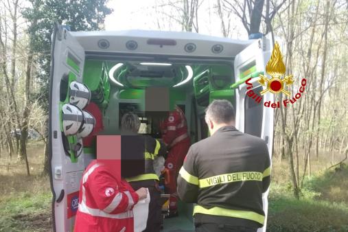 Cercatore di funghi in difficoltà a Gattinara