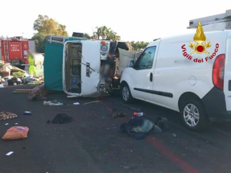 Giornata di interventi impegnativi per i Vigili del fuoco di Catania