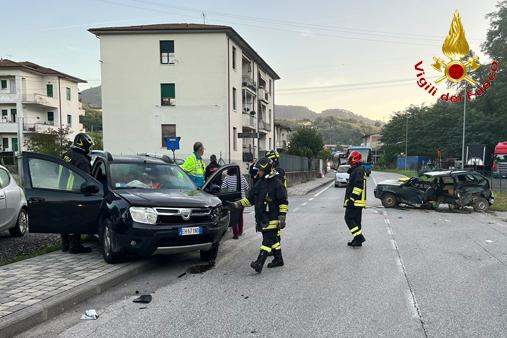 Incidente stradale sulla via Pesciatina in località Lappato