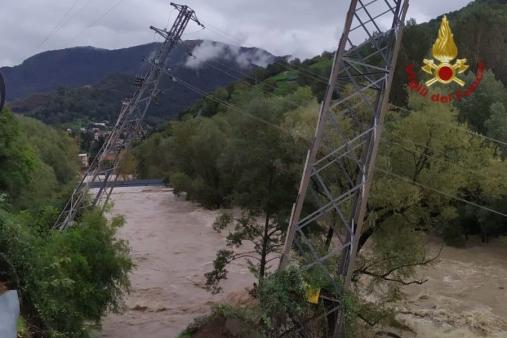 Il maltempo flagella il territorio di Bergamo: oltre 60 interventi dei Vigili del Fuoco