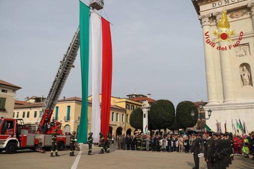 100 anni del distaccamento di Cittadella. Le celebrazioni alla presenza del capo Dipartimento Franceschelli e del capo del Corpo Dall'Oppio