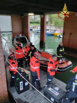 Venezia, sei team dei Vigili del fuoco europei in esercitazione per testare il soccorso dopo un tornado