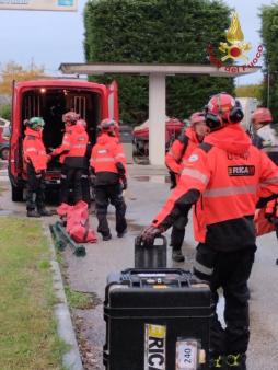 Venezia, sei team dei Vigili del fuoco europei in esercitazione per testare il soccorso dopo un tornado