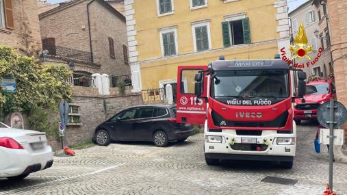 Incendio in un appartamento a Montecassiano