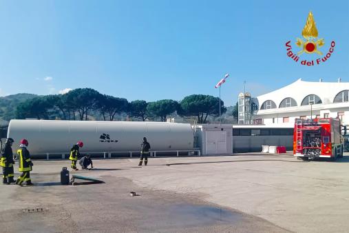 Esercitazione in un' azienda di stoccaggio di G.P.L.