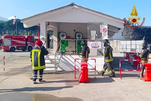 Esercitazione in un' azienda di stoccaggio di G.P.L.