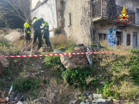 Esercitazione "EXE OVERFLOW VIBO VALENTIA 2024"