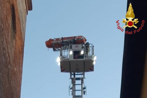 Soccorso ad infortunato su una torre campanaria