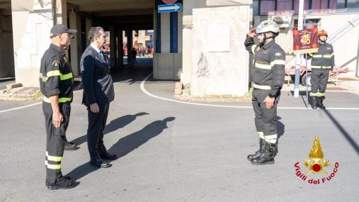 Il Prefetto di Cagliari Giuseppe Castaldo in visita al Comando