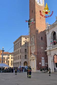 4 novembre, giornata dell'Unità nazionale e delle Forze armate: presenti i Vigili del fuoco