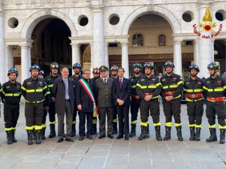 4 novembre, giornata dell'Unità nazionale e delle Forze armate: presenti i Vigili del fuoco