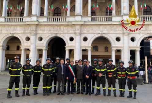 4 novembre, giornata dell'Unità nazionale e delle Forze armate: presenti i Vigili del fuoco