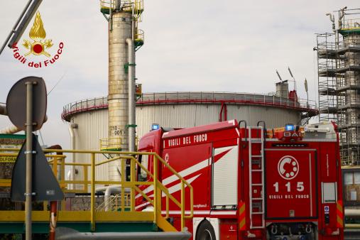 Ragusa, esercitazione presso il Centro Olio EniMed