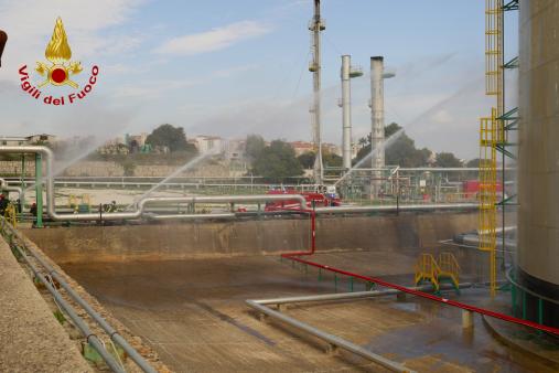 Ragusa, esercitazione presso il Centro Olio EniMed