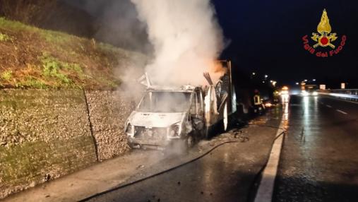 Incendio Autocarro
