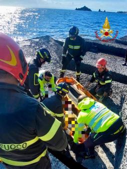 Soccorso persona a Capomulini CT