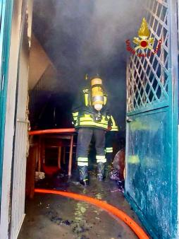 Incendio abitazione a Catania