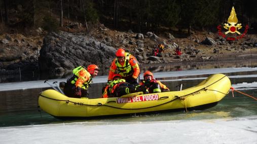 Addestramento sul lago ghiacciato