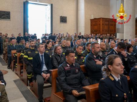 I Vigili del Fuoco partecipano al Giubileo delle Forze Armate e di Polizia in Sardegna