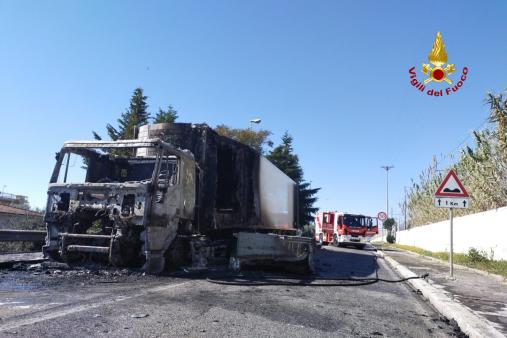 Incendio camion