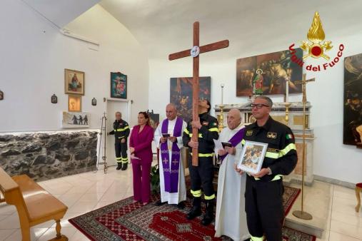 Via Crucis presso il Comando VVF Catania