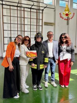 visita di bambini e adolescenti speciali al Comando VVF di Catania