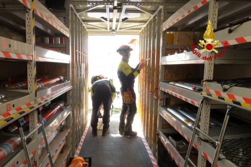 ADDESTRAMENTO SOTTO MACERIE PER IL TEAM USAR MEDIUM