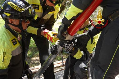 ADDESTRAMENTO SOTTO MACERIE PER IL TEAM USAR MEDIUM
