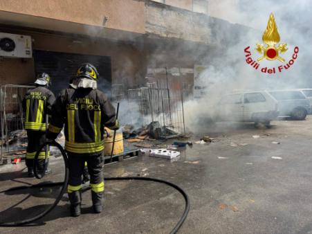 Incendio supermercato 3