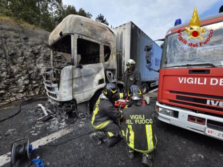 Incendio autoarticolato