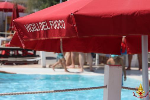 in piscina
