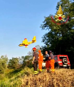 canadair in azione
