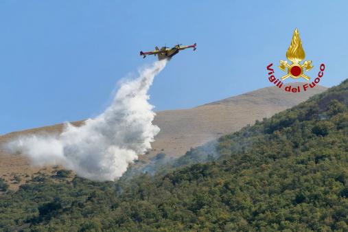 Incendio bosco in loc. Caso nel comune di Sant'Anatolia di Narco