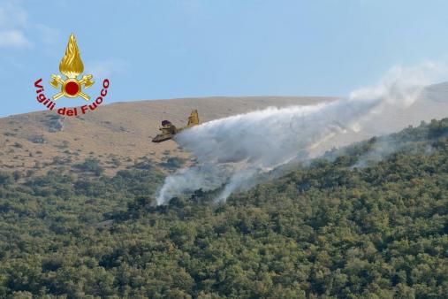Incendio bosco in loc. Caso nel comune di Sant'Anatolia di Narco
